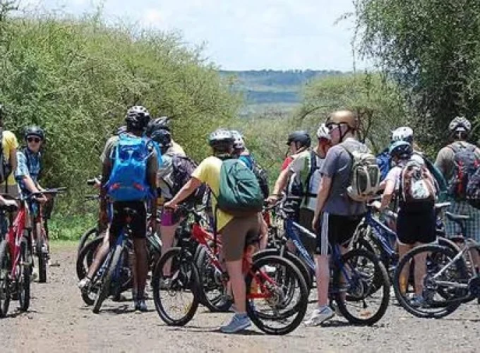 5 Days Maasai Mara Biking & Walking Tour