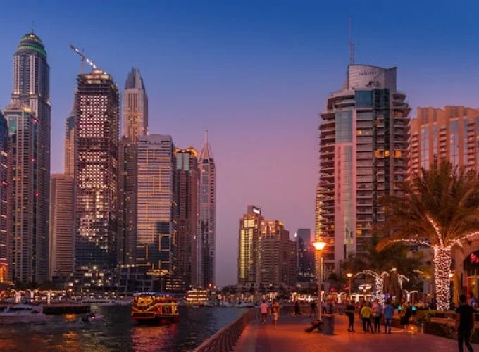 Paquete de vacaciones de 6 días en Dubái y Abu Dhabi