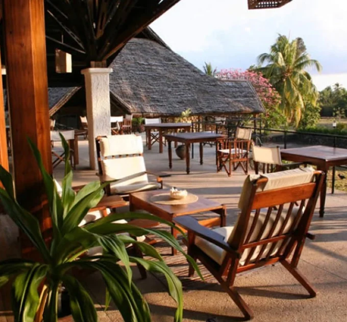 Mafia Iland Lodge