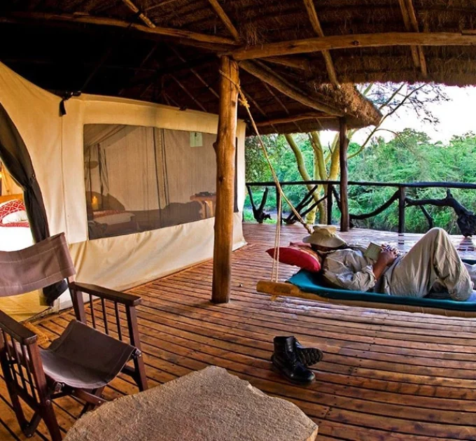 Mara Crossing Camp