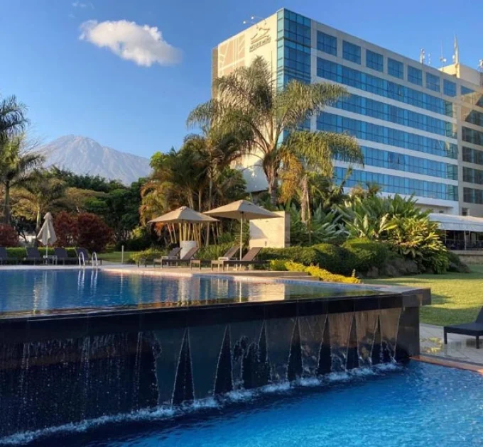 Mount Meru Hotel
