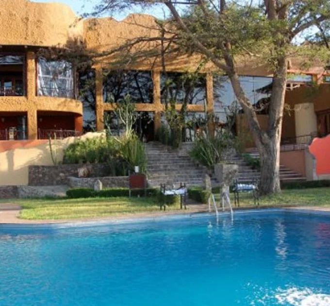 Serengeti Serena Lodge