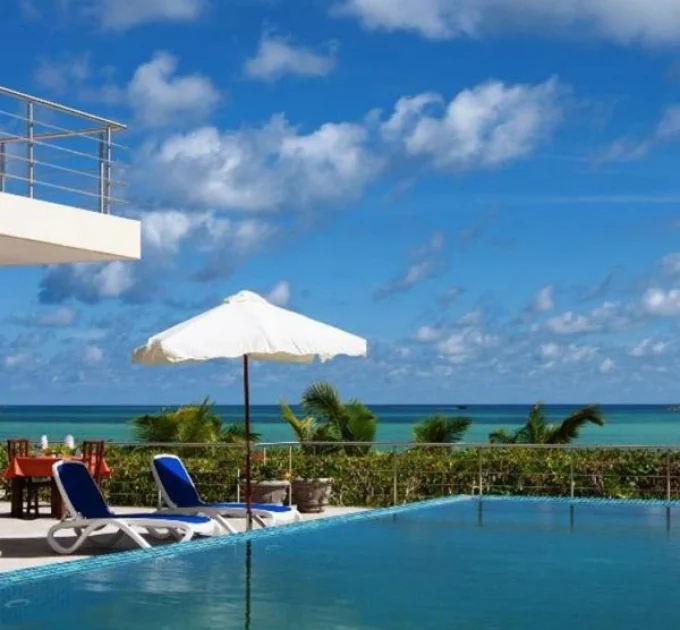 Acajou Beach Resort