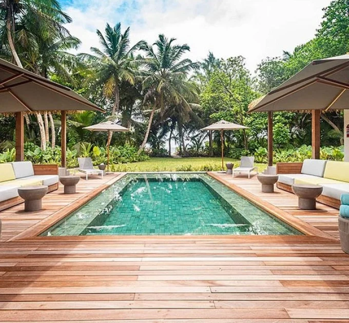 Alphone Island Resort