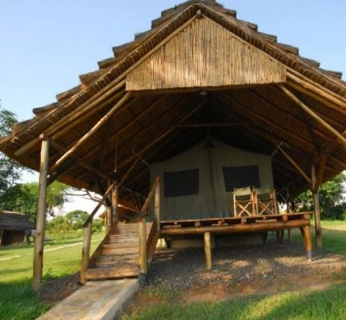 Bwana Tembo Camp
