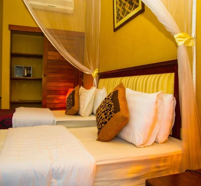 Le Petit Village Hotel